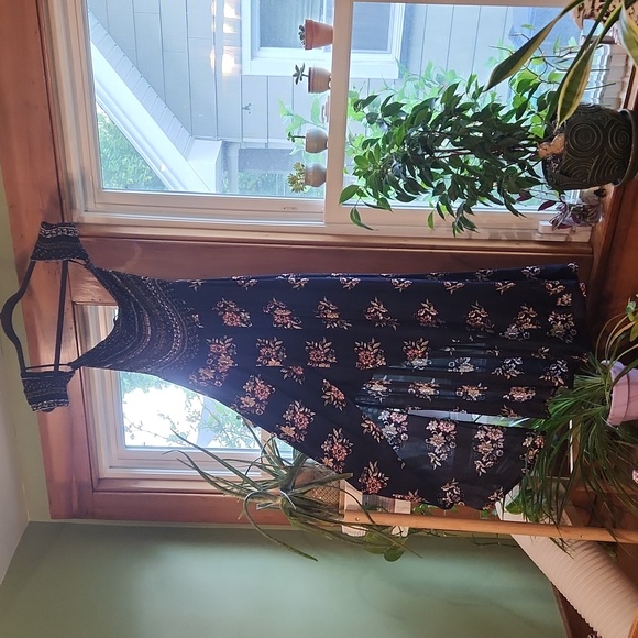 YaYa & Co. Dress, large(fits more like a medium), blue with floral and strips - Picture 4 of 6